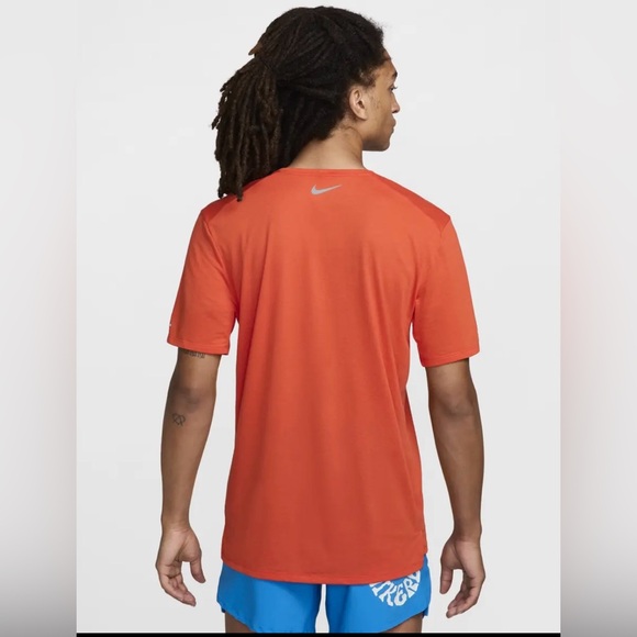 NWT Nike Rise 365 Run Energy Dri-Fit Short-Sleeve
Running Top - Picture 5 of 6